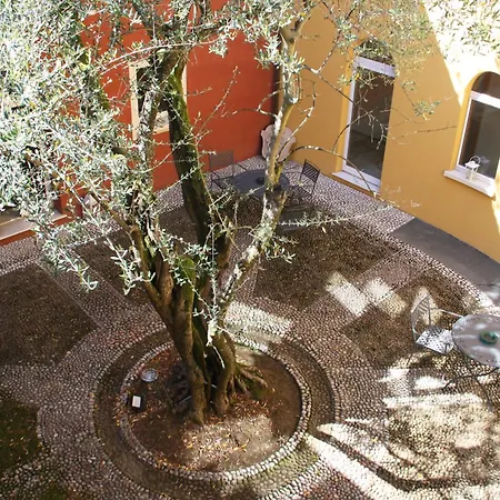 Relais Matarazzo Szálloda 3*
