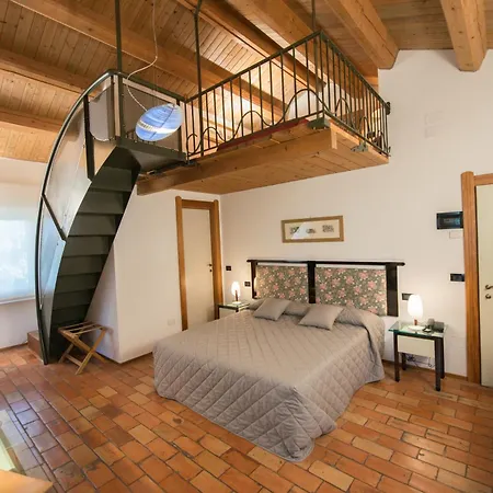 Relais Matarazzo Szálloda 3*