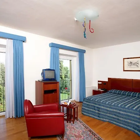 Relais Matarazzo Szálloda 3*