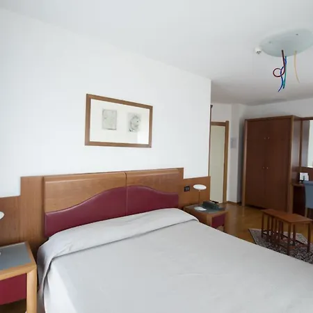 Relais Matarazzo Szálloda 3*